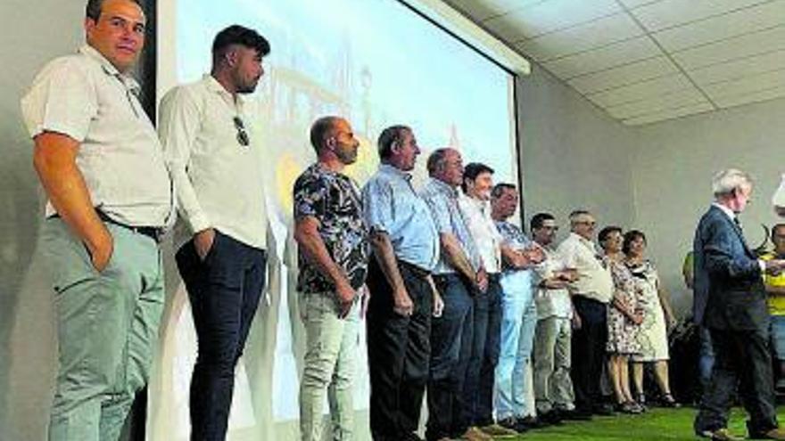 Los premiados durante la entrega del premio Talanda. | J. V.