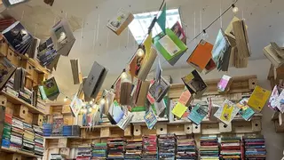 Cuatro librerías de Madrid para mentes inquietas: música, idiomas, café y curiosidades