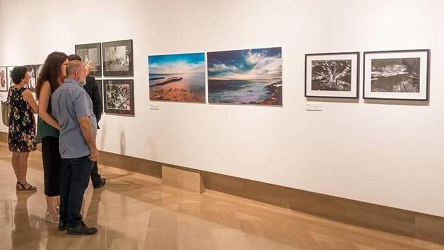 Club Fotográfico en la Lonja de Alicante