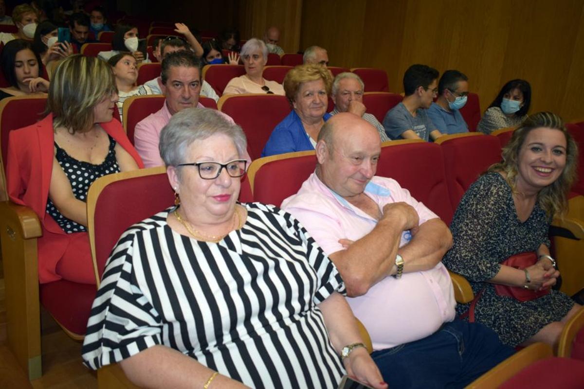 Un momento de la fiesta de graduación del IES de Valga.