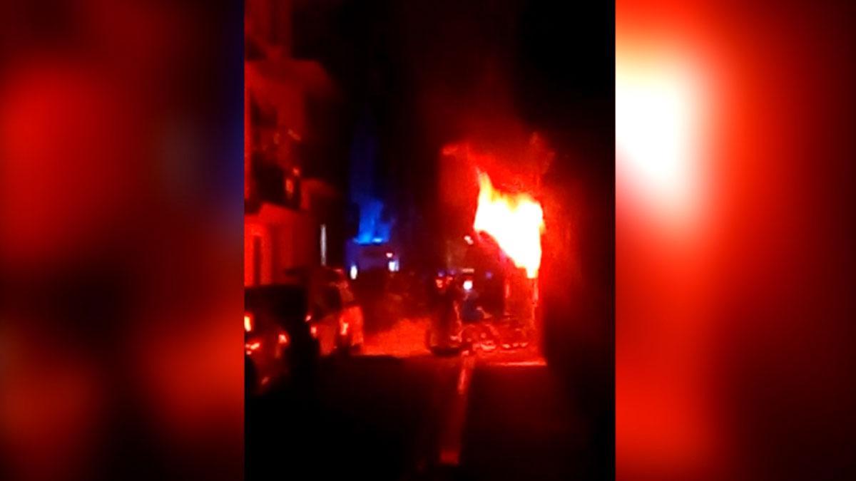 Un incendio en la Barceloneta causa tres muertos