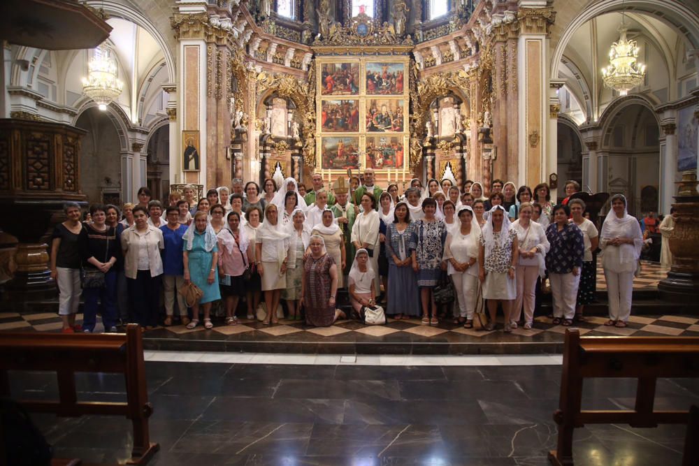 70 vírgenes consagradas de toda España se reúnen en València