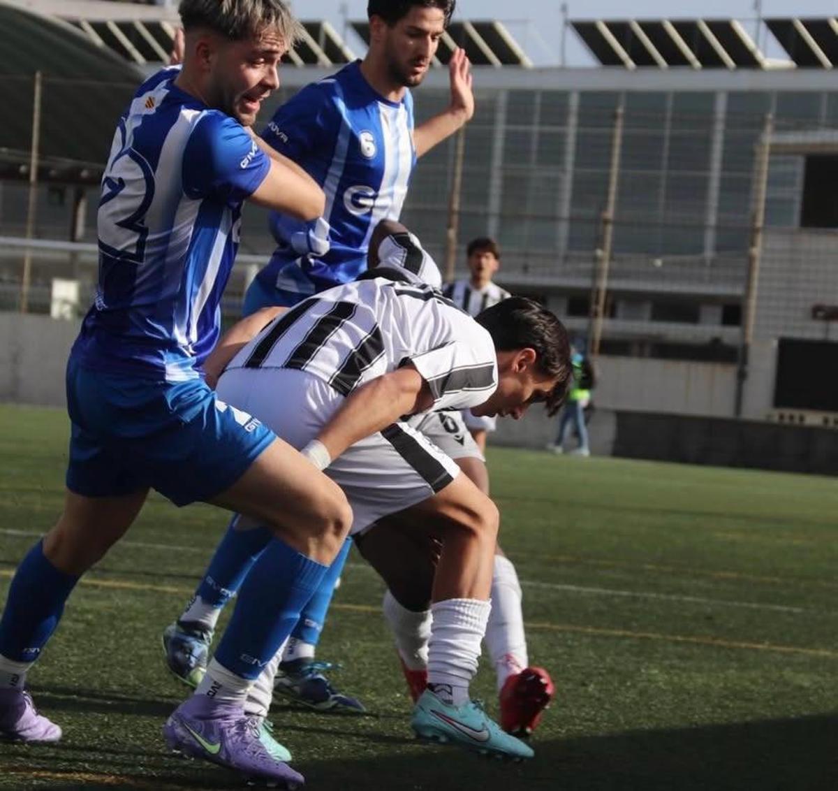 La Unió en el partit contra la Juventus de Lloret.