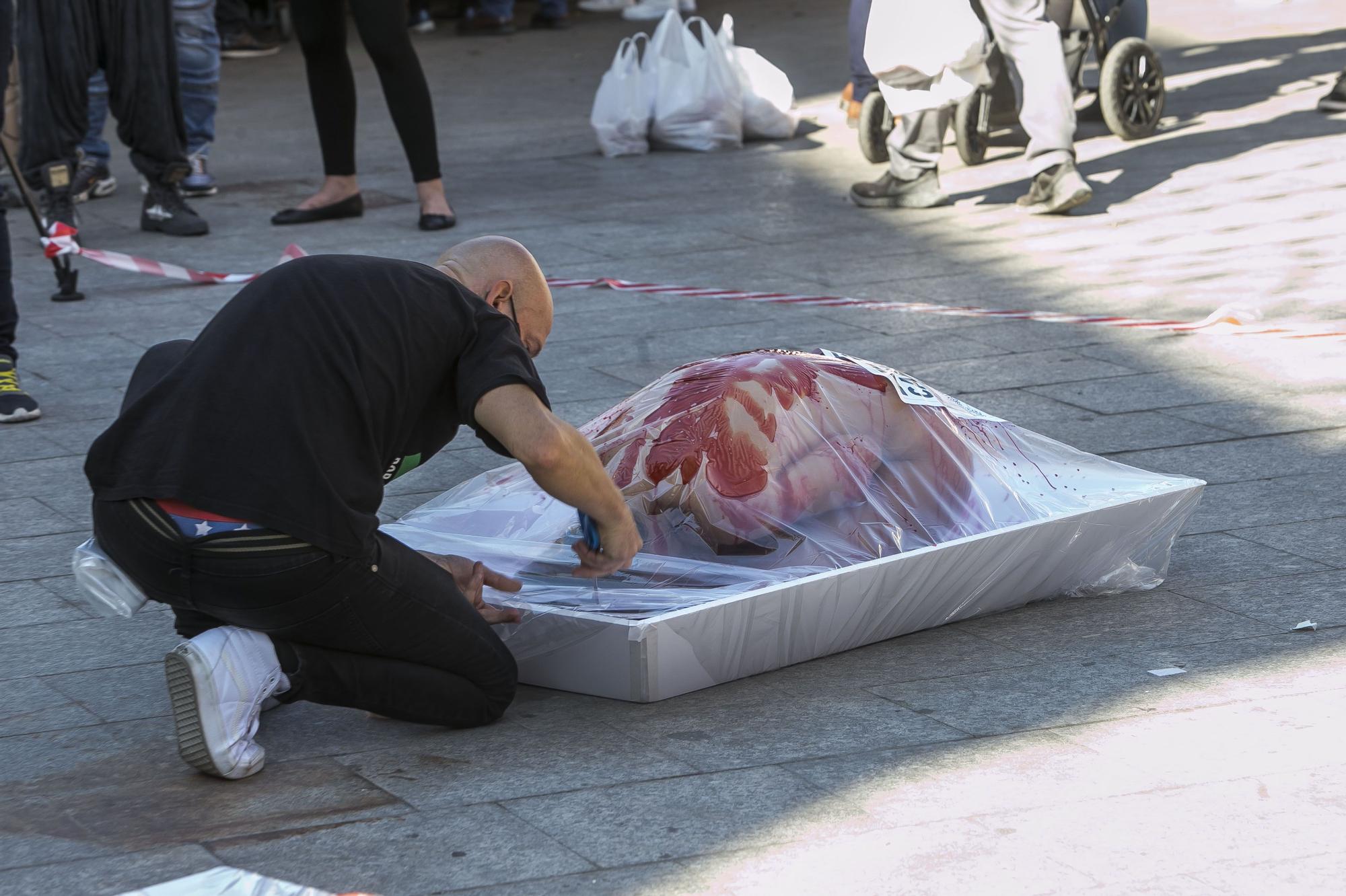 Protesta por el consumo de carne animal en Alicante