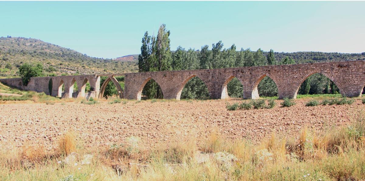 Acueducto Los Arcos de Alpuente.