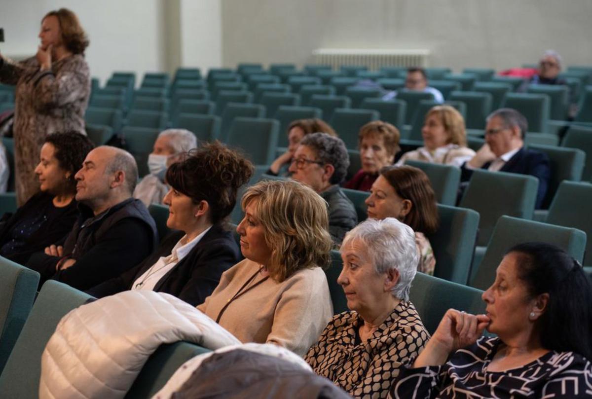 Público asistente al Club LA OPINIÓN-EL CORREO. | Emilio Fraile