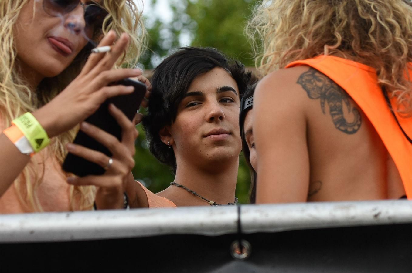 Óscar Casas en el desfile World Pride Madrid