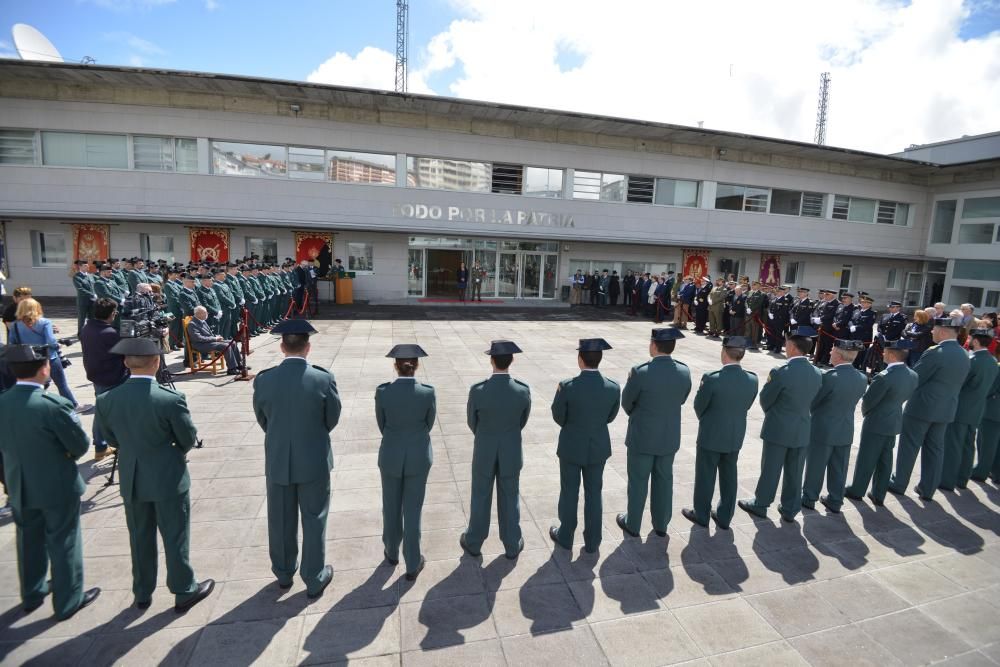 Homenaje al pasado y al presente de la Guardia Civ