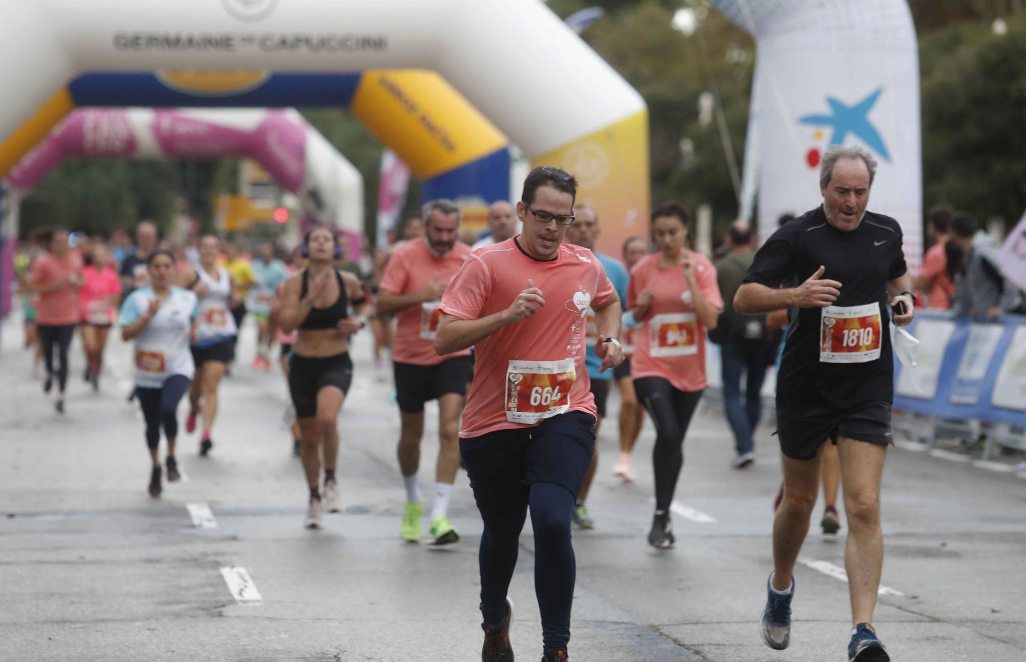 Búscate en la carrera contra el cáncer de València