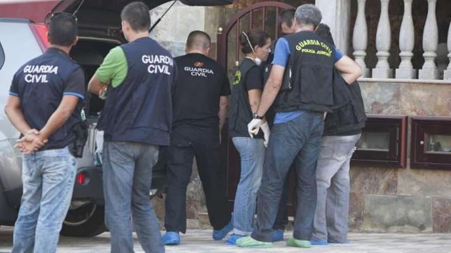 El novio de la viguesa asesinado en Gran Canaria recibió una puñalada en el tórax