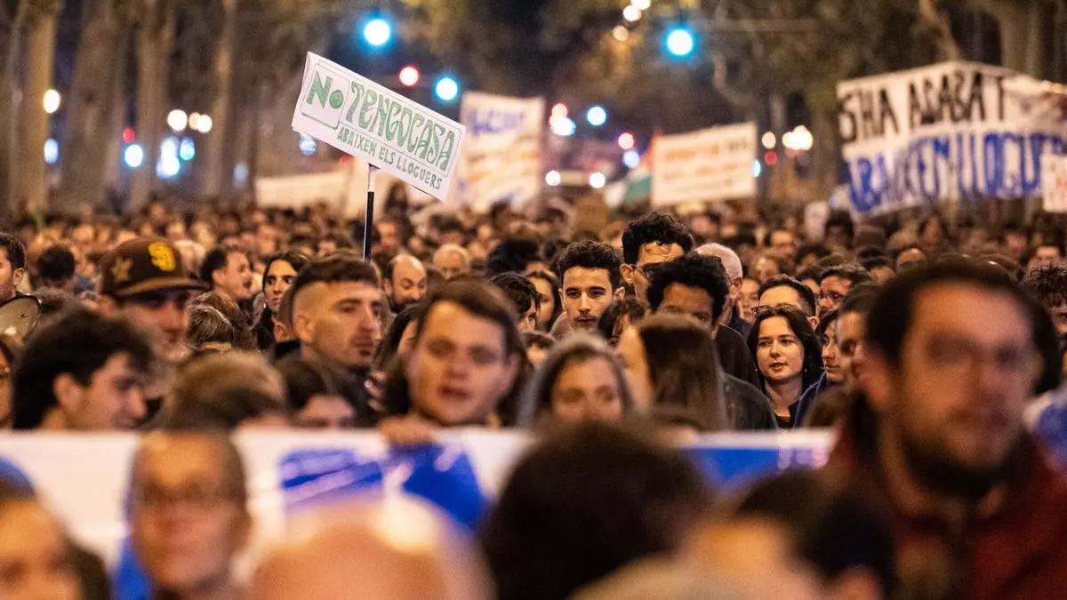 Unas 4.000 organizaciones confirman su asistencia a la marcha por la vivienda digna de Barcelona