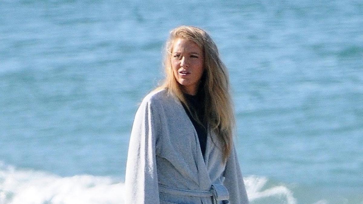 Blake Lively en el rodaje de 'The Shallows'