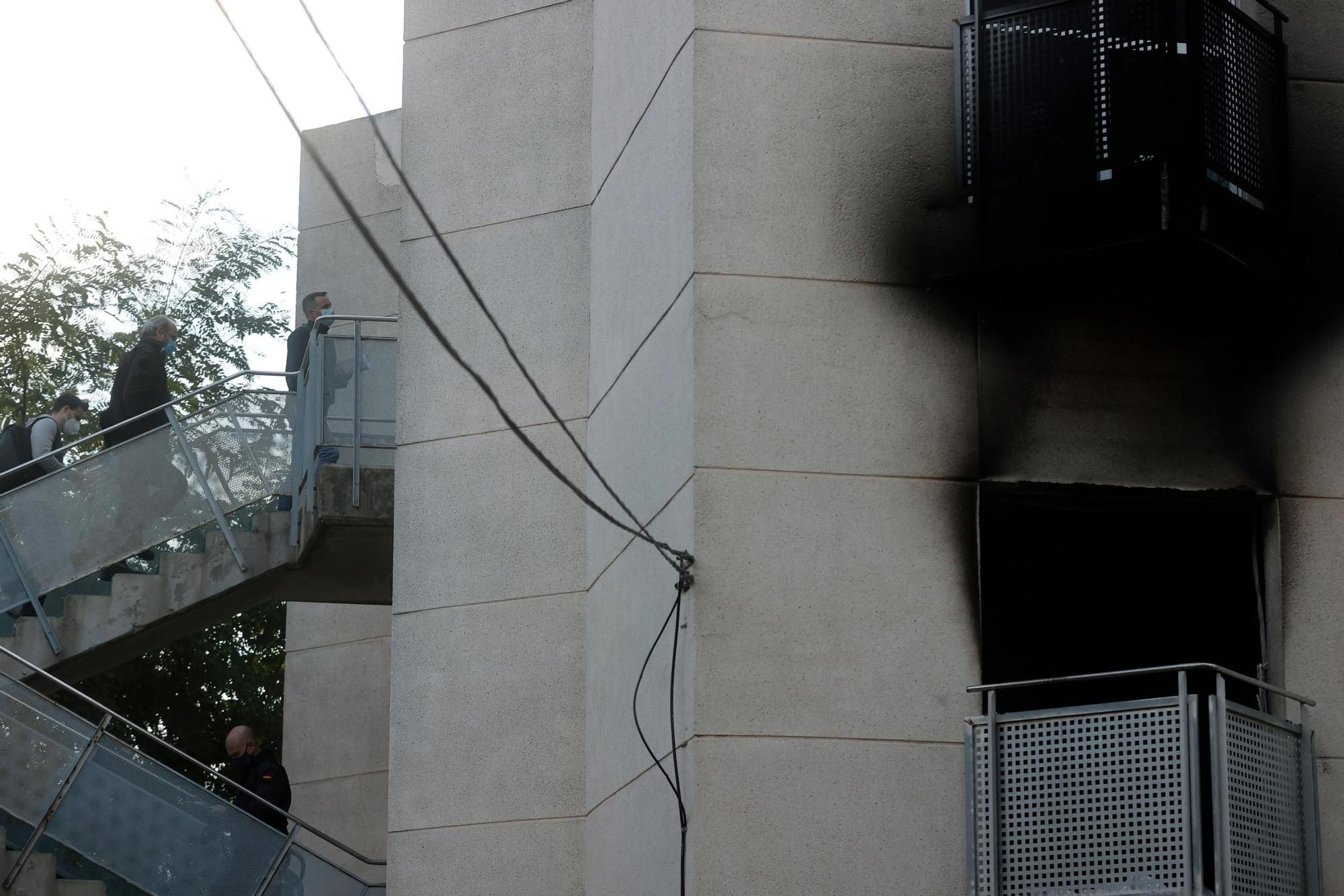 Las huella del incendio de la residencia de Moncada a la luz del día