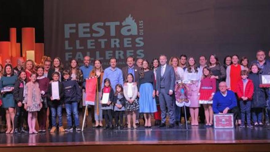 Selgas Tovar guanya el premi a la millor portada i Sant Jordi el Climent Mata