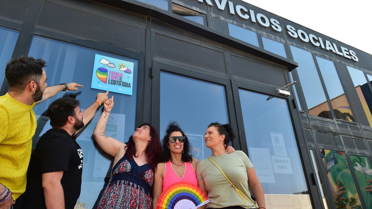 Plasencia cuenta ya con un punto de atención LGTBI.