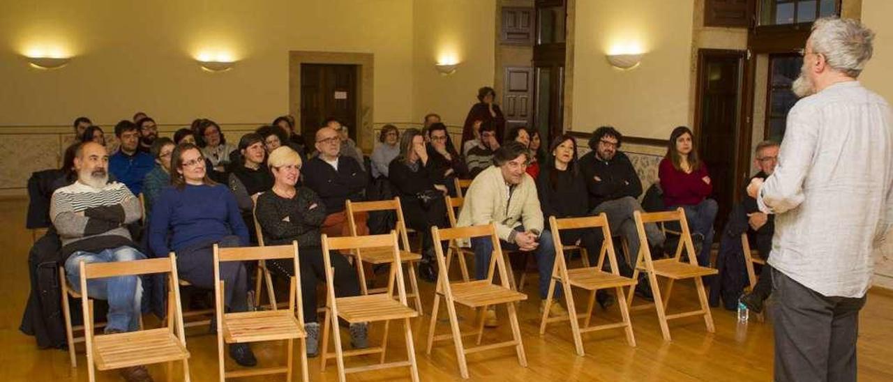 Quico Cadaval, durante a súa actuación no Pazo de Liñares. // Bernabé/Ana Agra