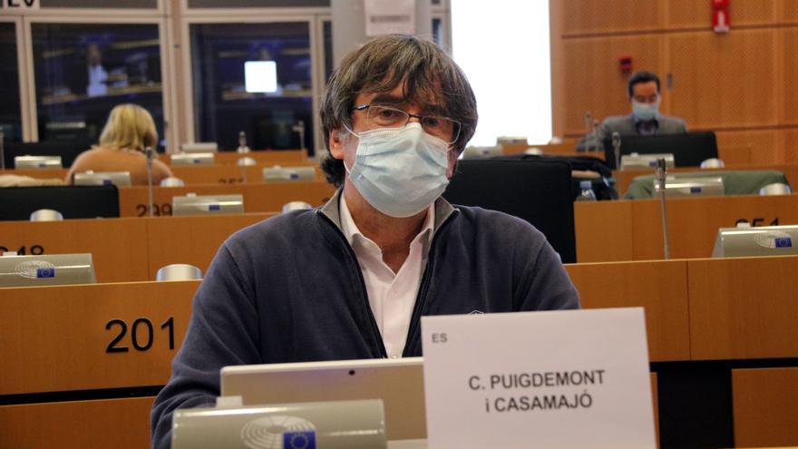 Puigdemont diu que està &quot;preparat&quot; per afrontar la vista al tribunal de Sàsser i que va &quot;amb els deures fets&quot;