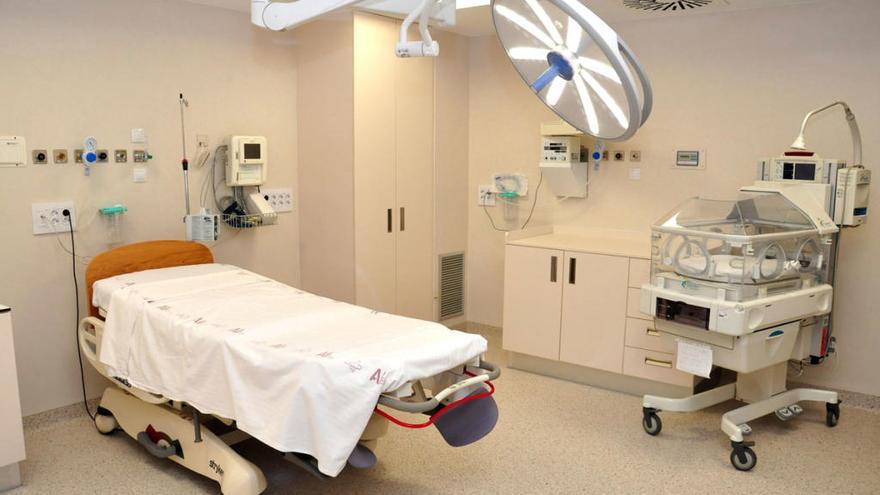 Uno de los nuevos paritorios que ha entrado en funcionamiento con la reforma del Hospital Marteno-Infantil de la Arrixaca.