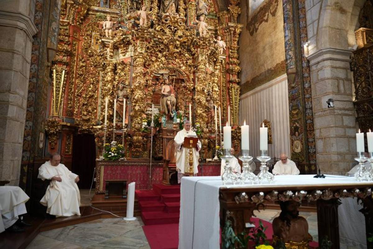 Fotogalería | Badajoz conmemora a San Juan Bautista en una un solemne acto en la catedral