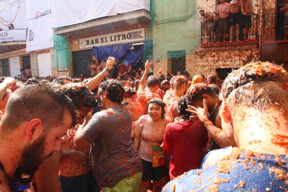 Instantes de la Tomatina 2016.