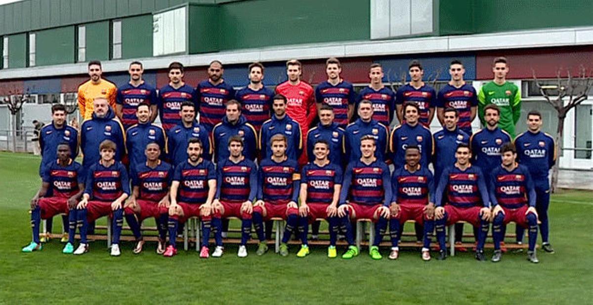 El Barça B se hace la foto oficial con los nuevos jugadores