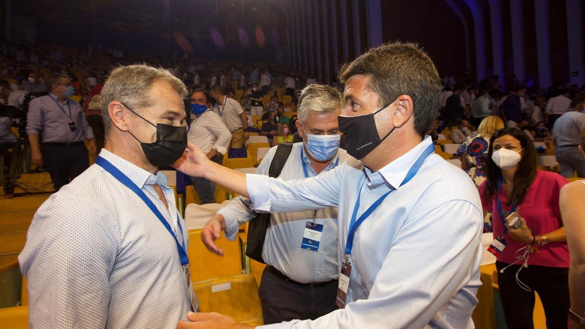 Las imágenes del congreso regional del PP celebrado en el Palau de Les Arts Reina Sofía