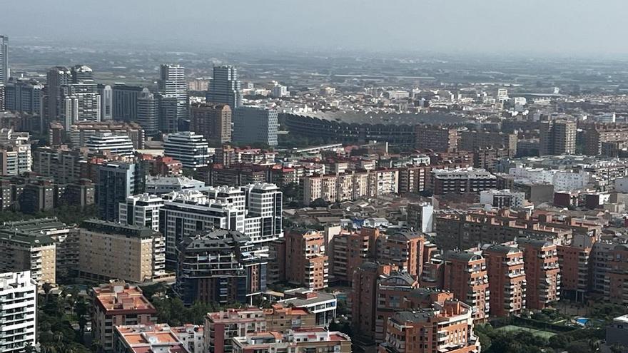 El Nou Mestalla y el skyline de la avenida de las Cortes