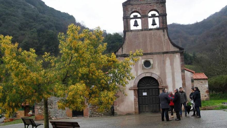 La iglesia de Tuñón.