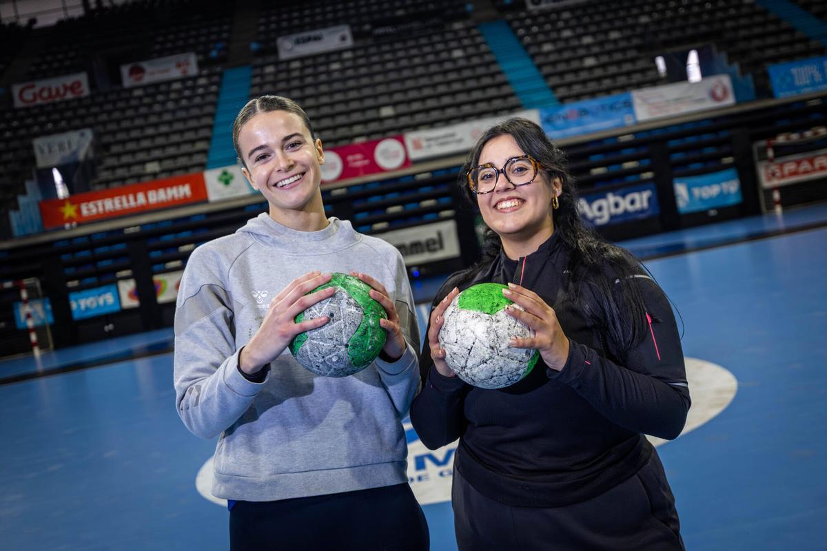 Barcelona 03/02/2026 Deportes. Ritmo de Campeona. Martina Capdevila,jugadora de balonmano española con Laia Bonals. AUTOR: JORDI OTIX y PATRICIO ORTIZ