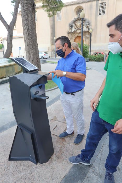 Orihuela instala dispositivos de gel en sus calles