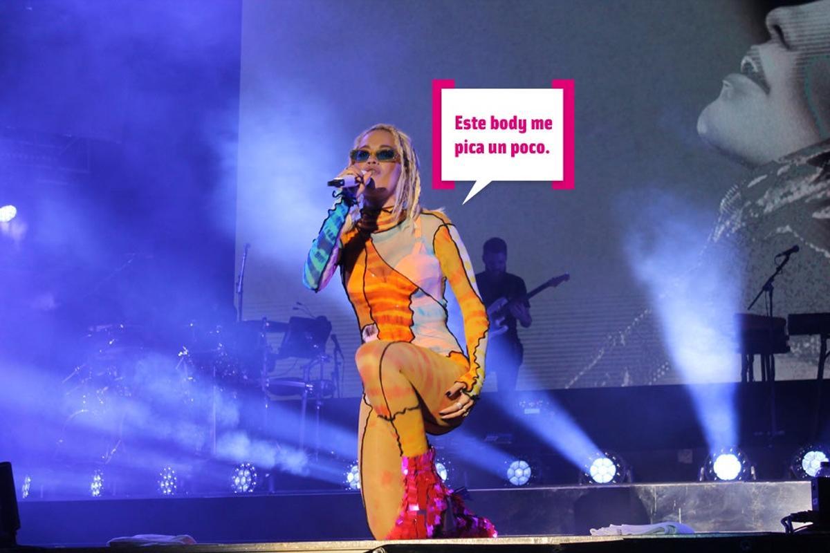 Rita Ora con nuevo look AARG!!