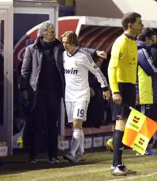 Modric recuerda el día que Mourinho hizo llorar a Cristiano Ronaldo y su ilusión 'frustrada': "Me habría gustado ser camarero"