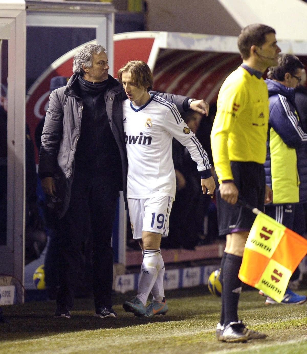 José Mourinho y Modric, en el Real Madrid
