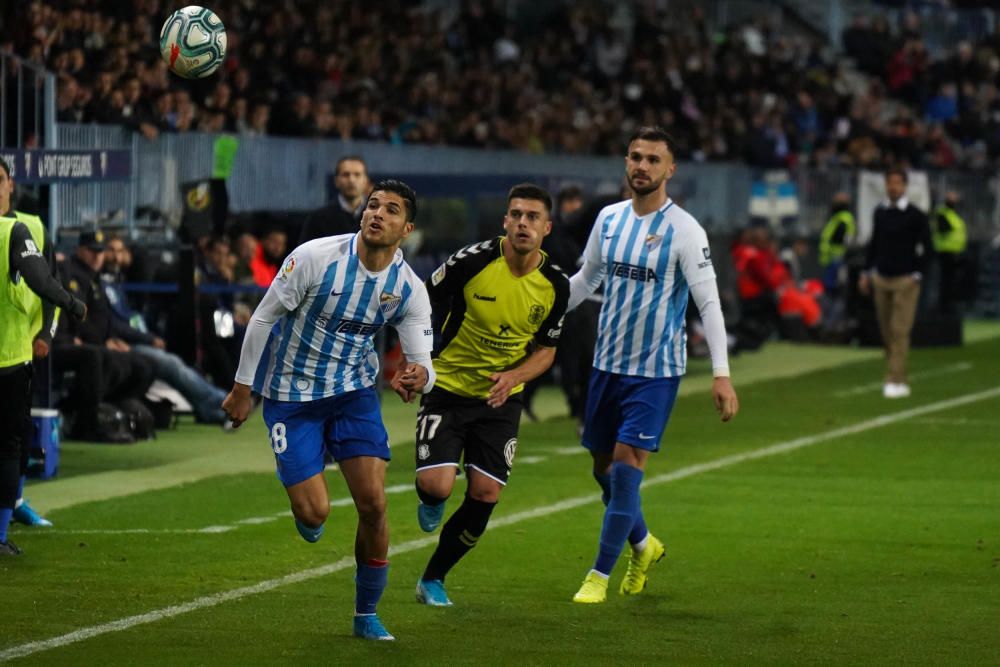 Partido del Málaga CF y el Tenerife en La Rosaleda.