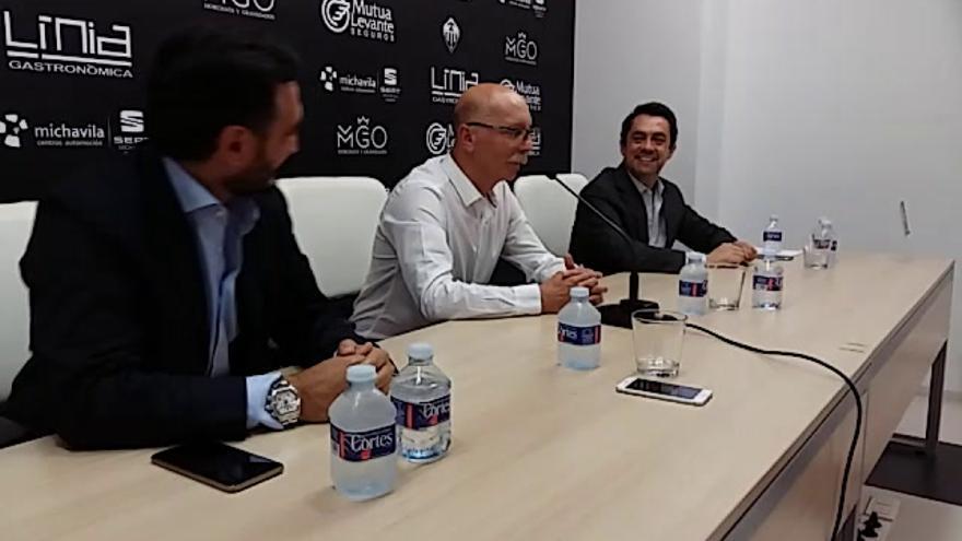 Castelló ya ejerce como nuevo técnico albinegro