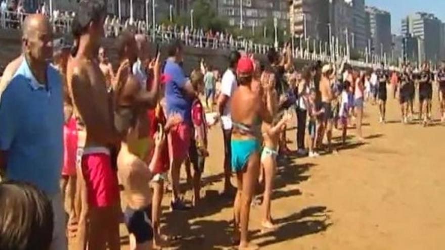 El Sporting de Gijón se aficiona a la playa