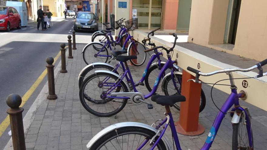 Una de las estaciones de bicicletas ya desmantelada.  a. p. f.