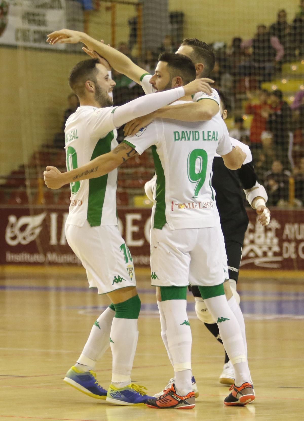 Las imágenes del Córdoba Futsal y Jaén Paraíso Interior