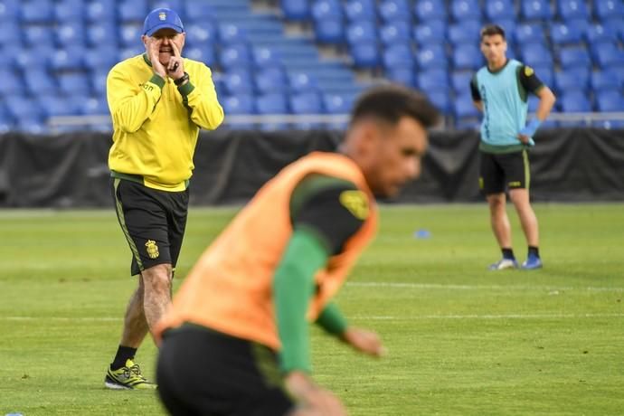 DEPORTES 05-03-19  LAS PALMAS DE GRAN CANARIA.  Primer entrenamiento de Pepe Mel. FOTOS: JUAN CASTRO