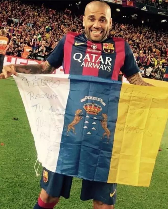 Tenerife borra a Dani Alves