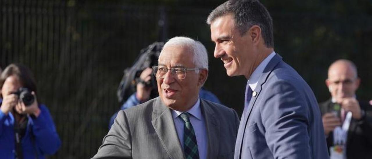 Costa y Sánchez, durante la cumbre hispanolusa celebrada este viernes. |