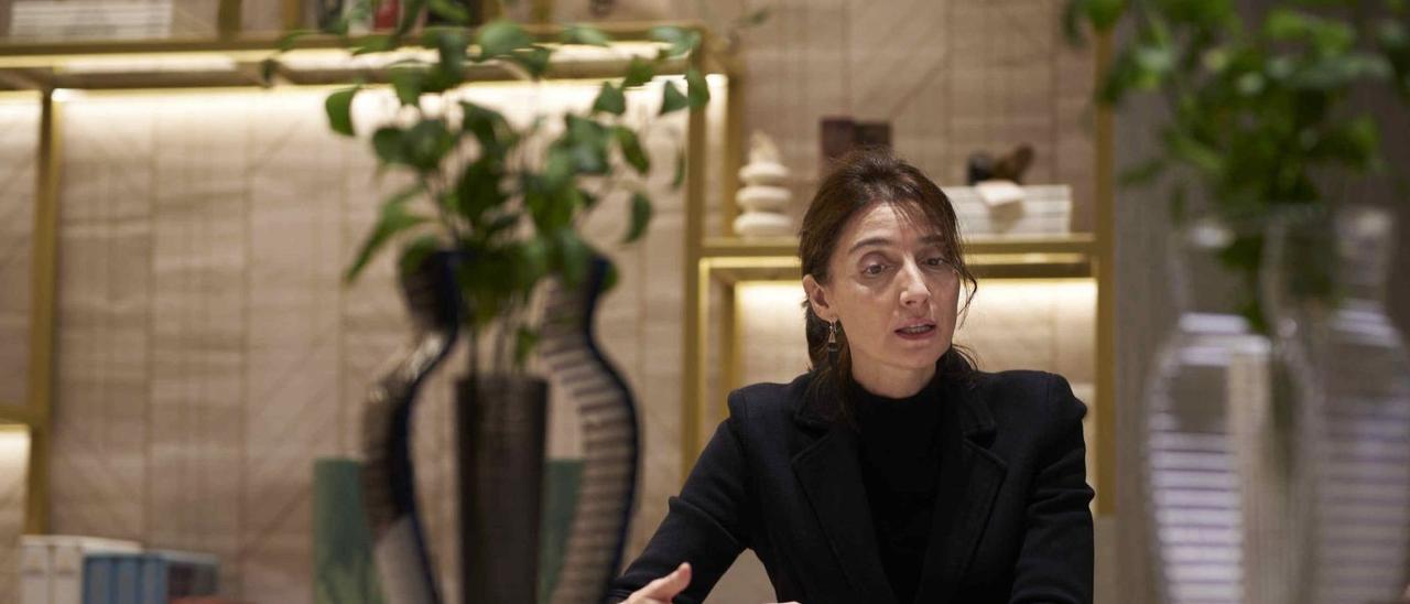 Pilar Llop, en un instante de la entrevista con este diario en el AC Hotel Tenerife. | | CARSTEN W. LAURITSEN