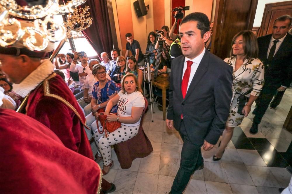 Investidura de Toni Francés como alcalde de Alcoy.