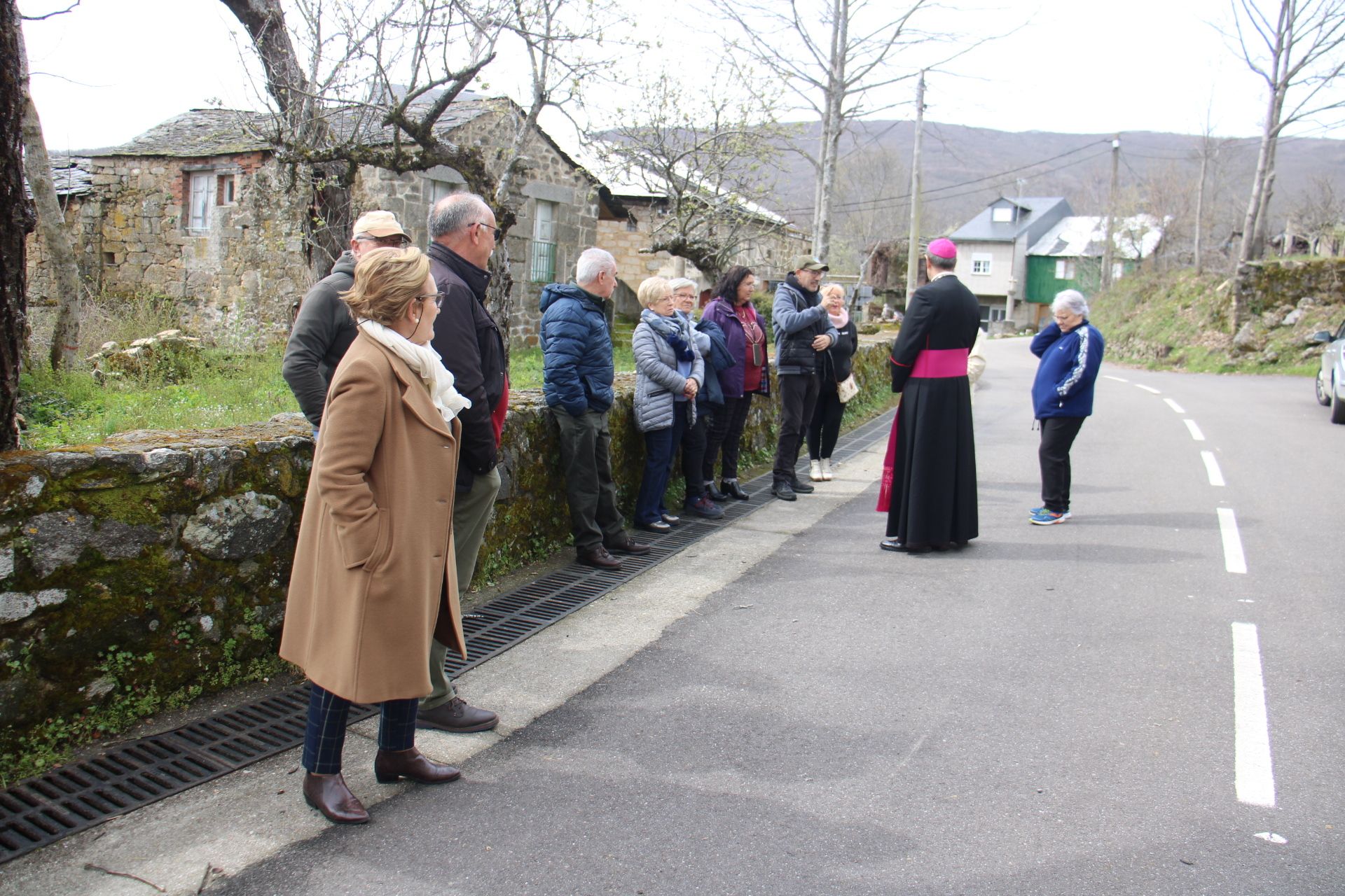 Visita del obispo de Astorga a Sotillo, Coso, Cerdillo, Murias, Limianos, San Ciprián y la residencia de El Puente de Sanabria