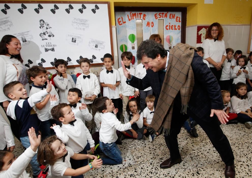 Les Luthiers visitan el colegio Condado de Noreña