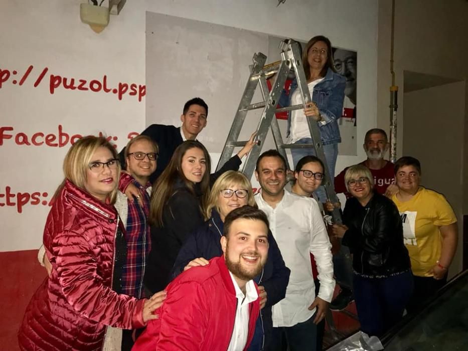 Primera noche electoral de PSOE de Puçol.