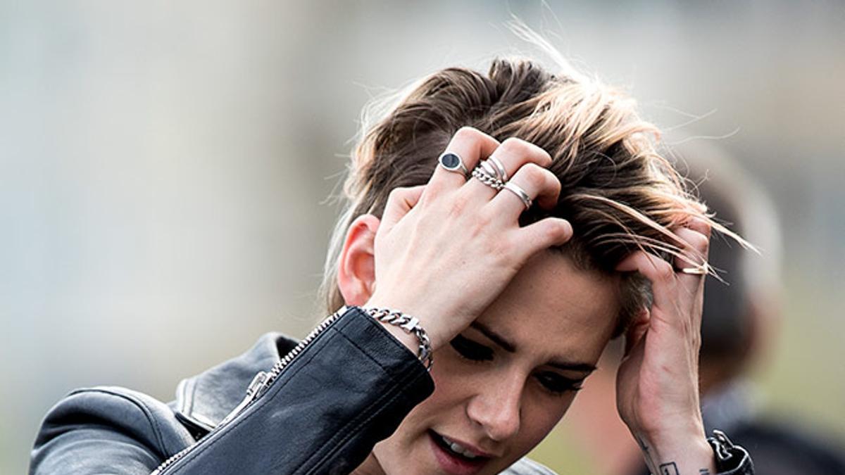 Kristen Stewart no pasa (o no quiere) desapercibida en San Sebastián