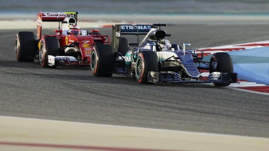 Hamilton sortirà primer, al costat de Rosberg, en el Gran Premi de Bahrain