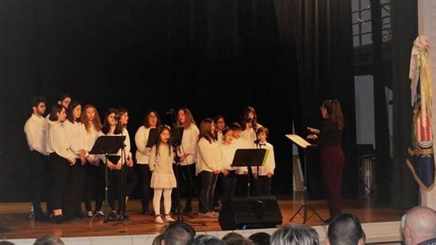 Concierto homenaje a  la mujer de la UMP