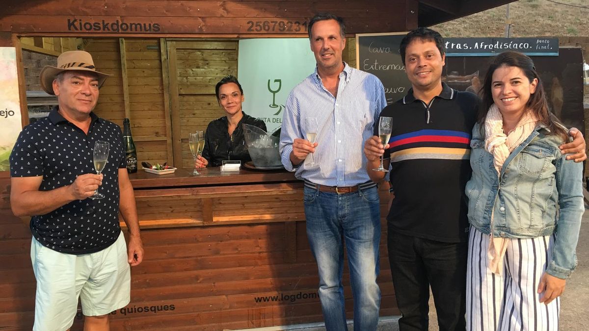 Un acto entre cavas de Almendralejo y Setúbal.
